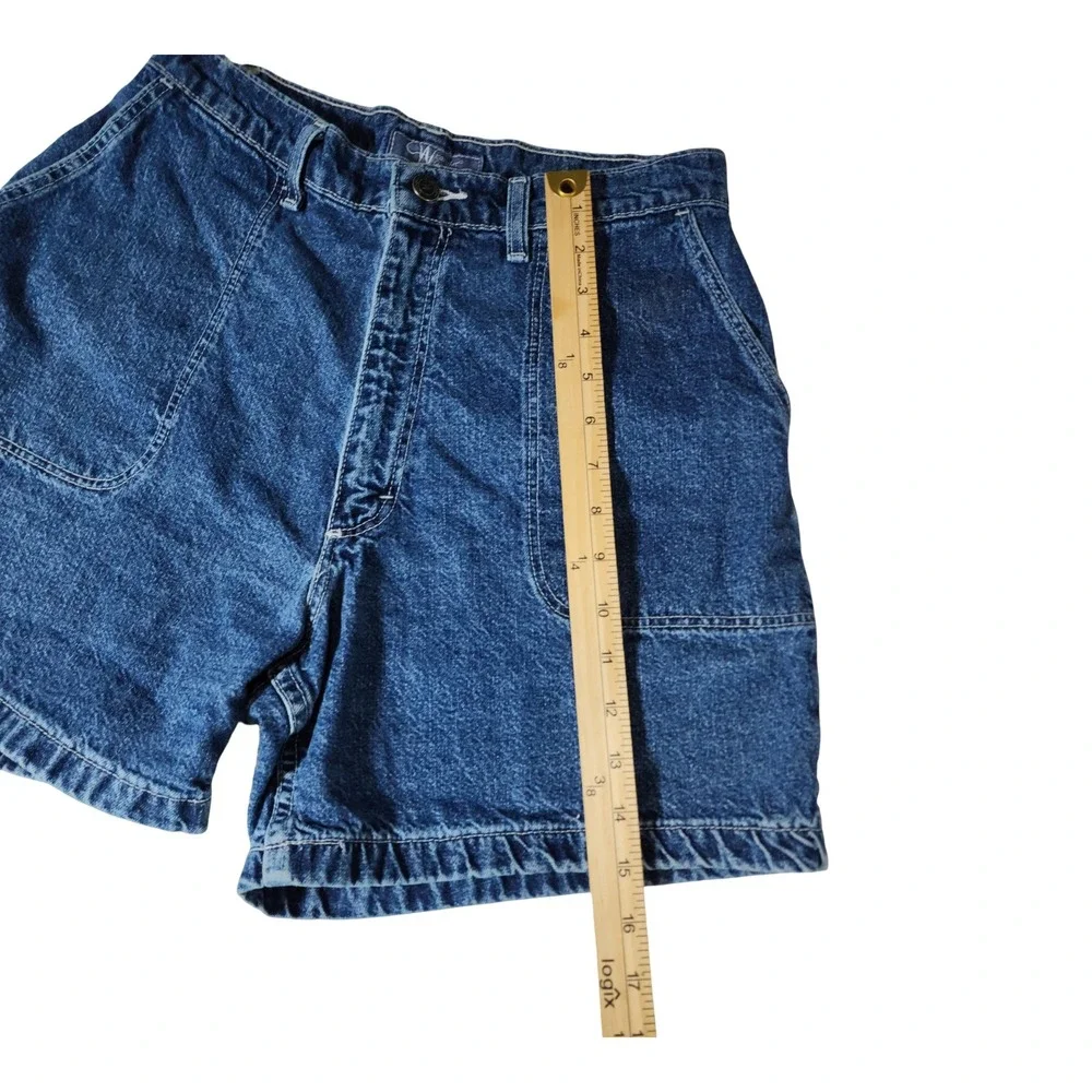 Wrangler For Women High Waisted Denim Shorts Blue Medium Wash Vintage Size 8 Avg